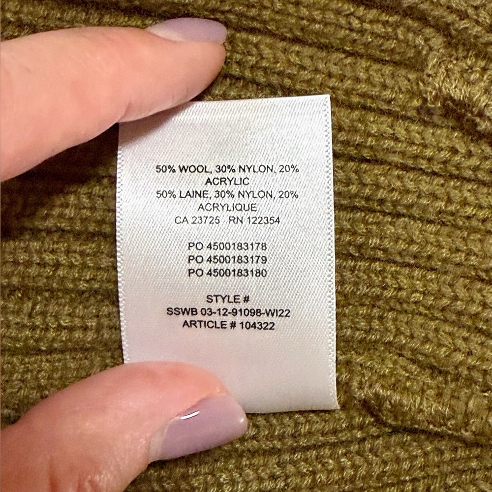 BNWT | TNA | Rush Beanie | Kiwi Green | OS - Picture 4 of 6